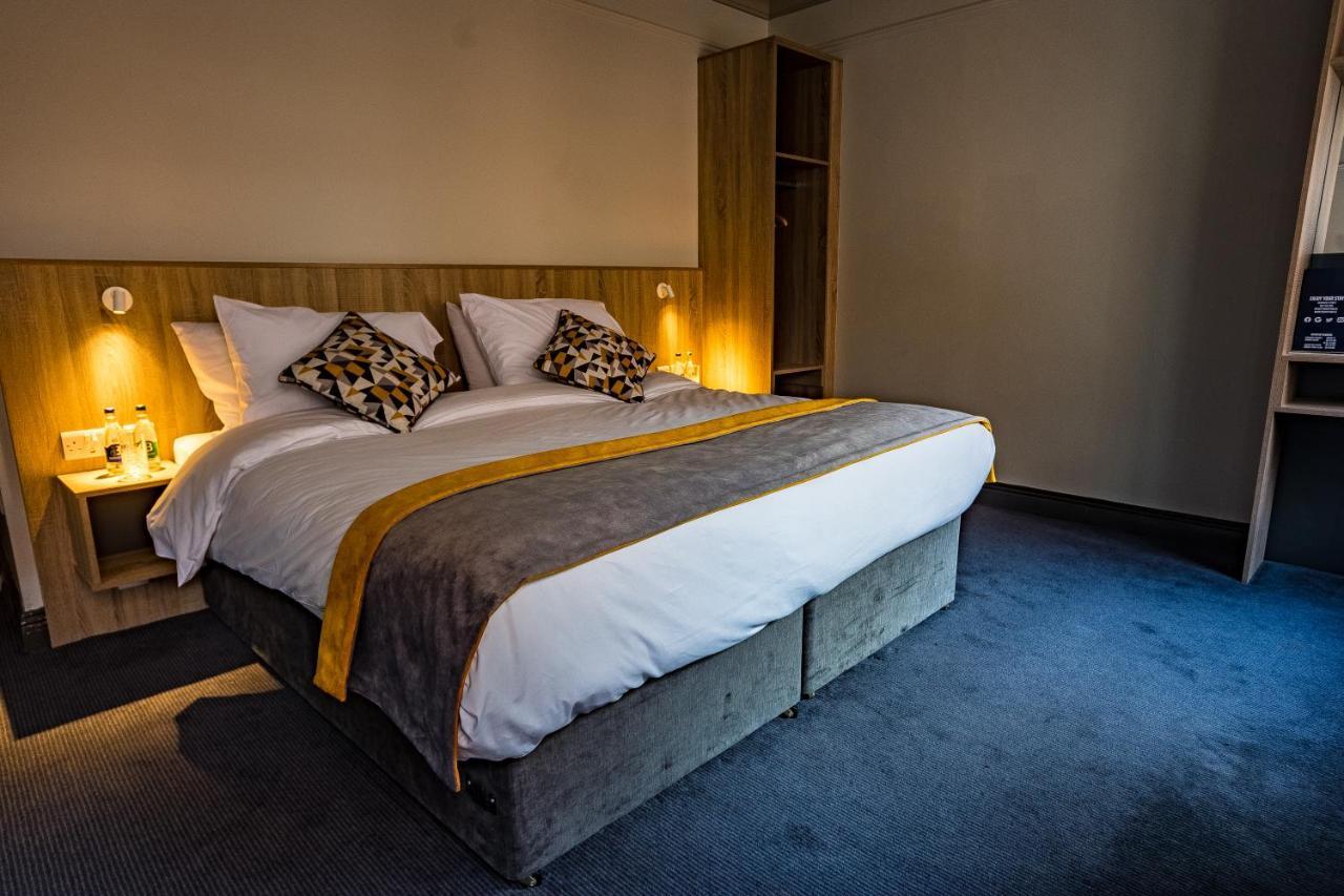 The Old Quarter Townhouse Hotel Limerick Ngoại thất bức ảnh